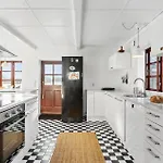 Vakantiehuis Awesome In With Kitchen *