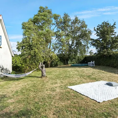 Vakantiehuis Awesome In With Kitchen