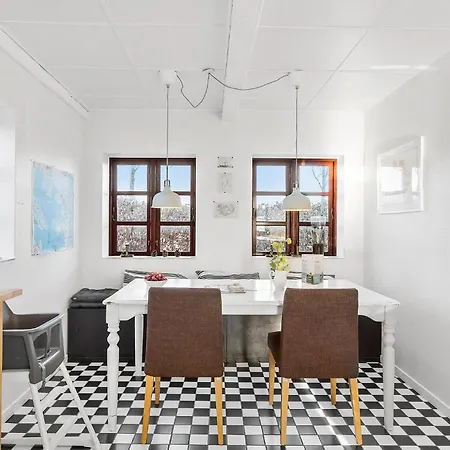 Awesome In With Kitchen * Tranekaer
